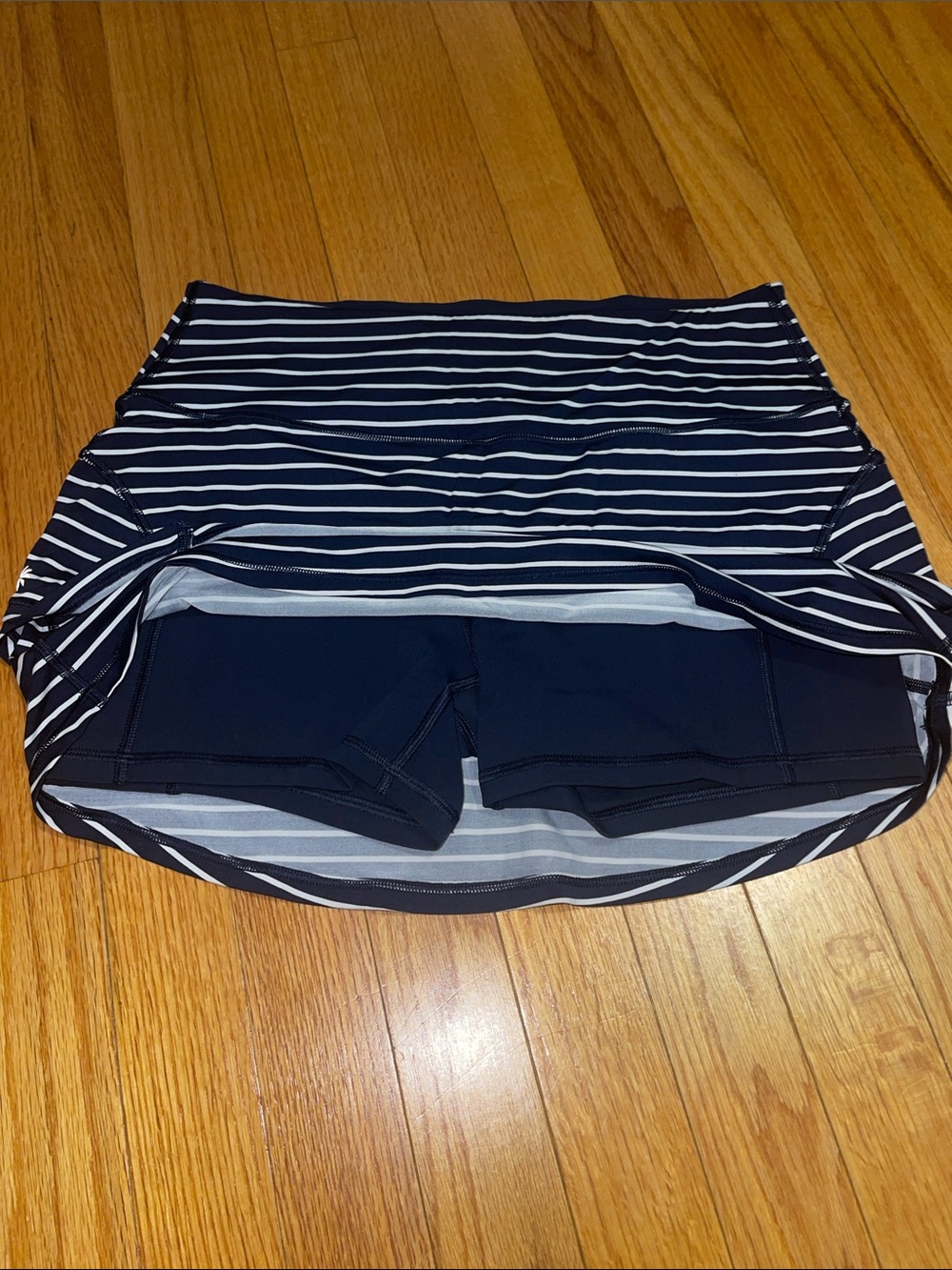 Athleta skort - Picture 4 of 5